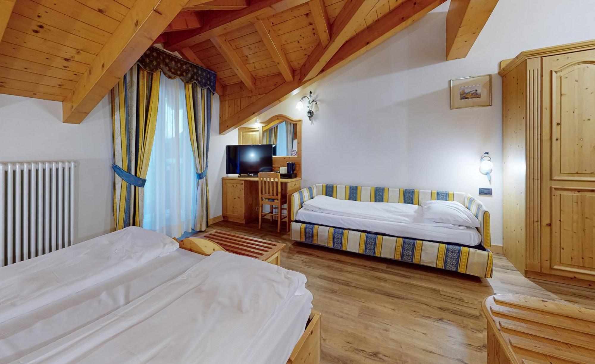 Hotel Madonna Delle Nevi Folgarida Exterior photo